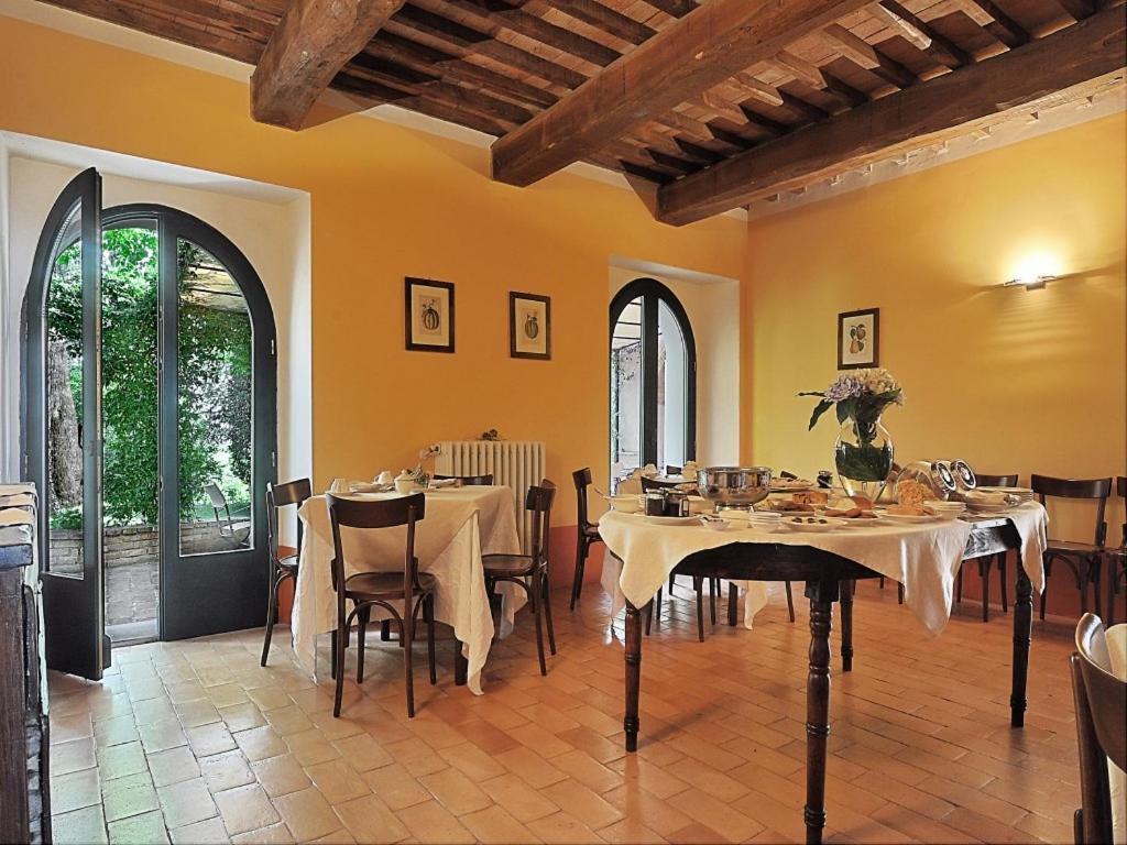 Villa Collepere Country House มาเตลิกา ภายนอก รูปภาพ