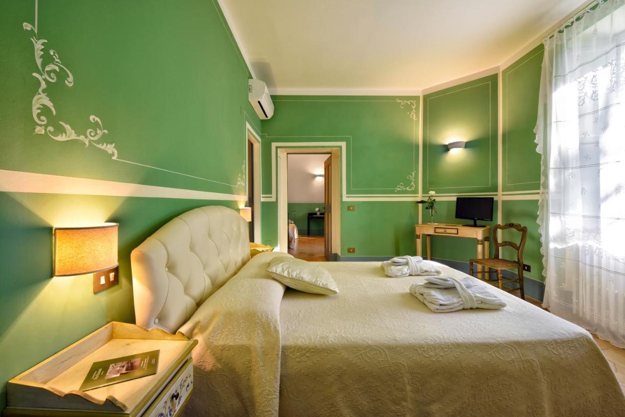 Villa Collepere Country House มาเตลิกา ภายนอก รูปภาพ